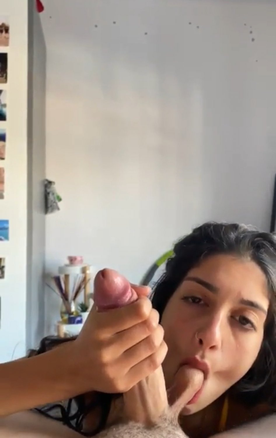 Blowjob Queen Showing Off Her Deep Skills 11