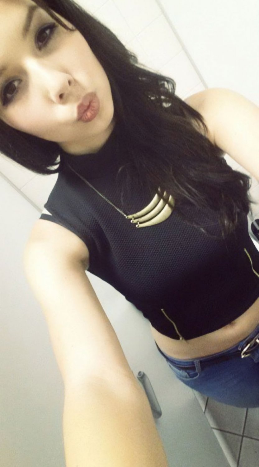 Julia 26 il suo kik all'interno. Kik me per essere il prossimo. Milfs gmilfs bbws accolte 2