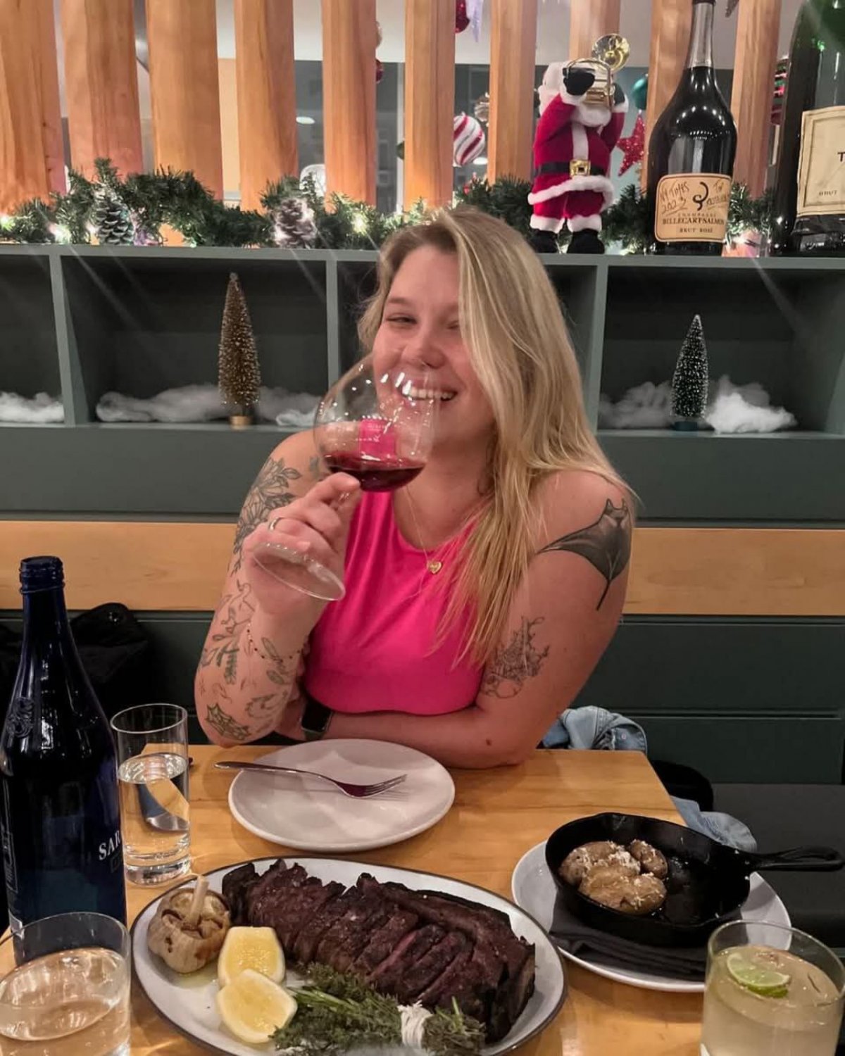 Attraktives Playgirl wird vorgeführt, kik bigg_d_adi mit deinem 2