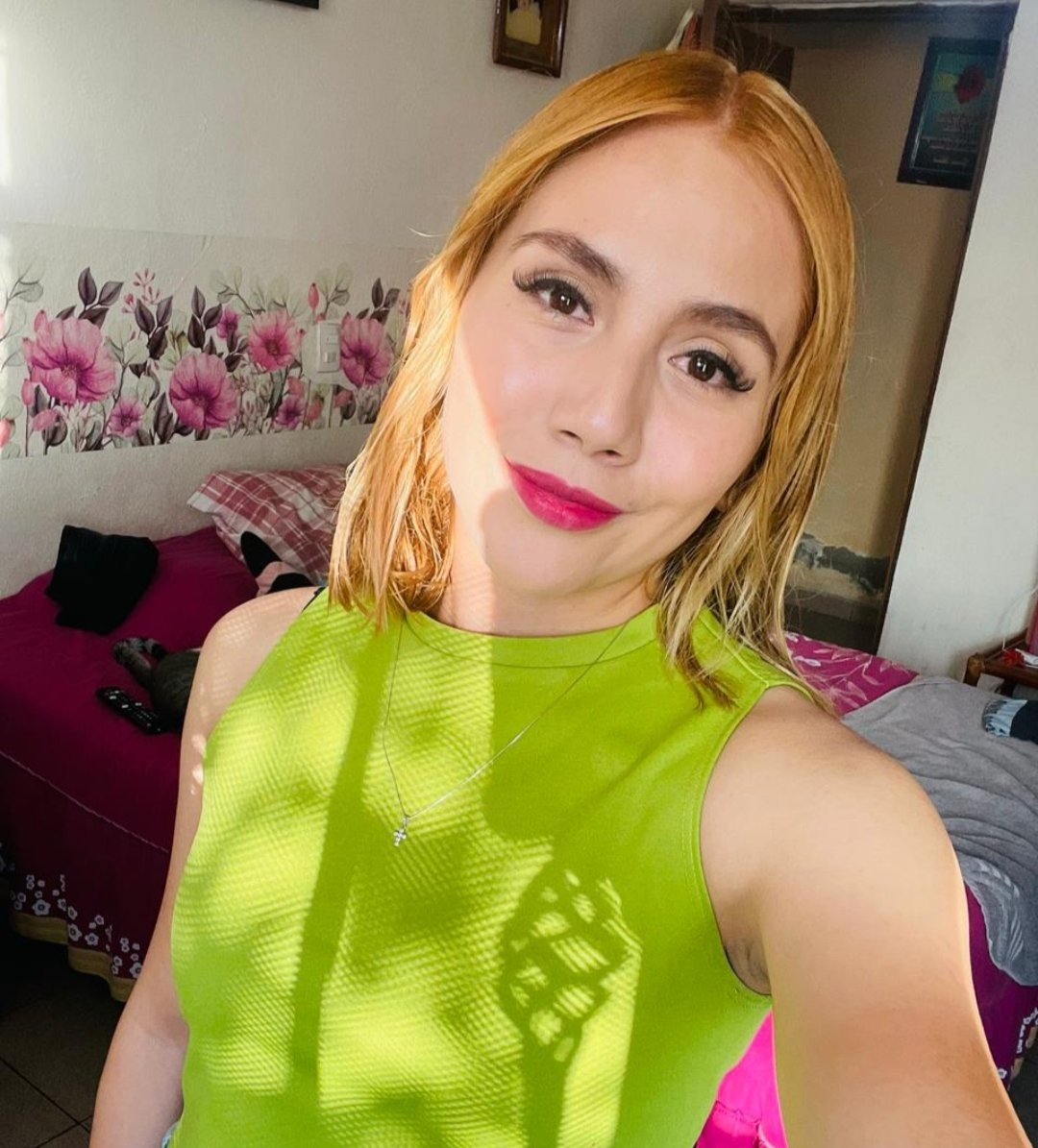 カッコールド・プラウドリー・ショウズ・オフ・ヒズ・ノーティー・エキシビショニスト・ガールフレンド・サラヒ 8