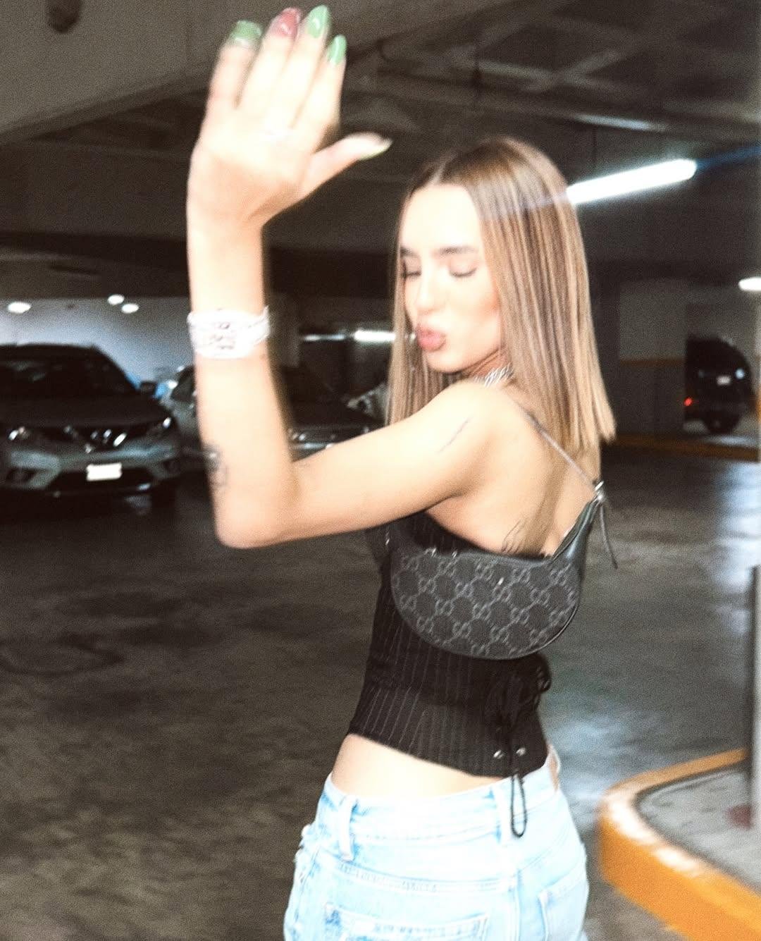 Domelipa Caught In A Wild Parking Lot Adventure With Her Boyfriend 1