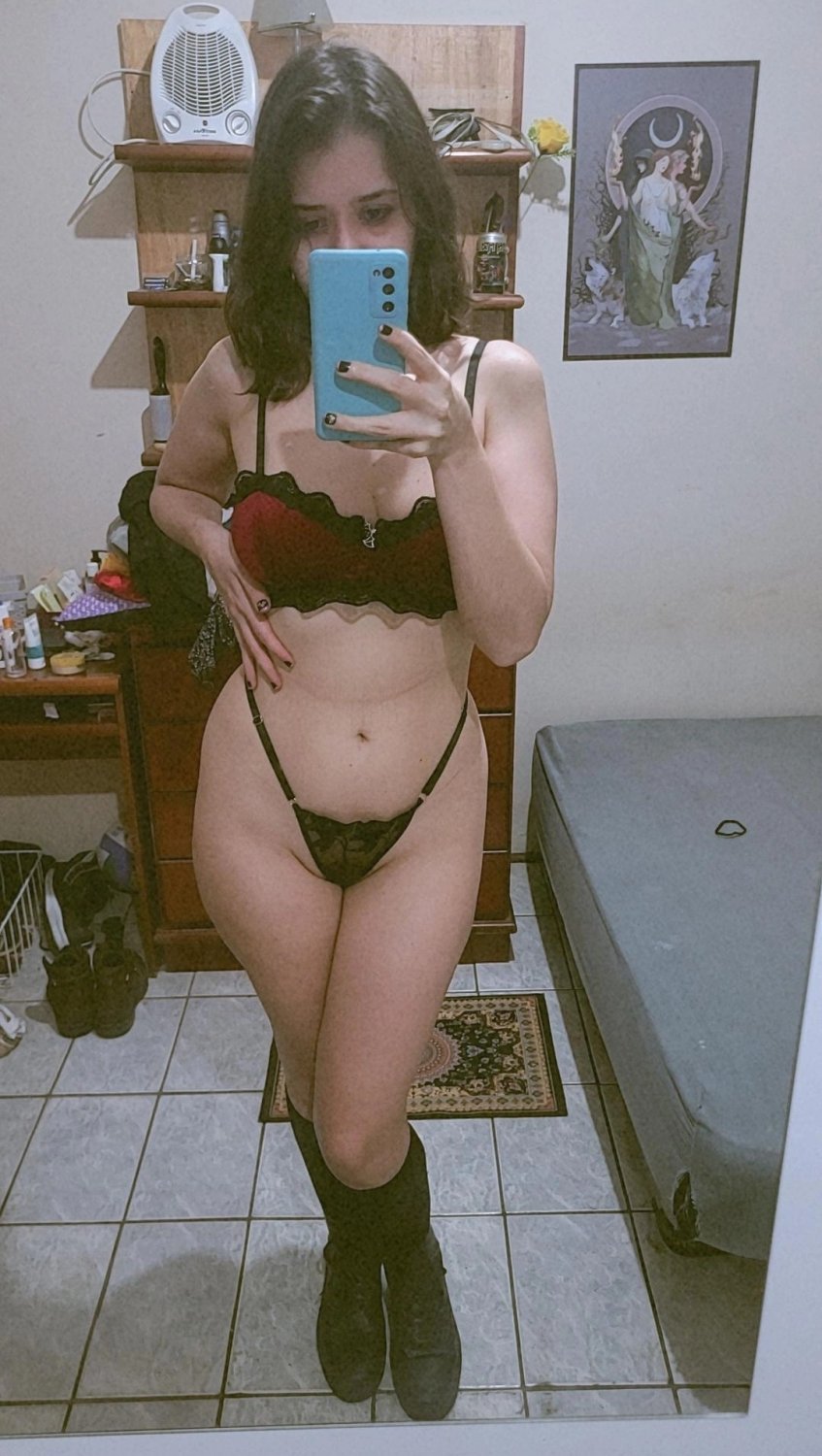 ジャスト・ア・ピュア・スラット・ベッギング・フォア・ラフ・アクション 9