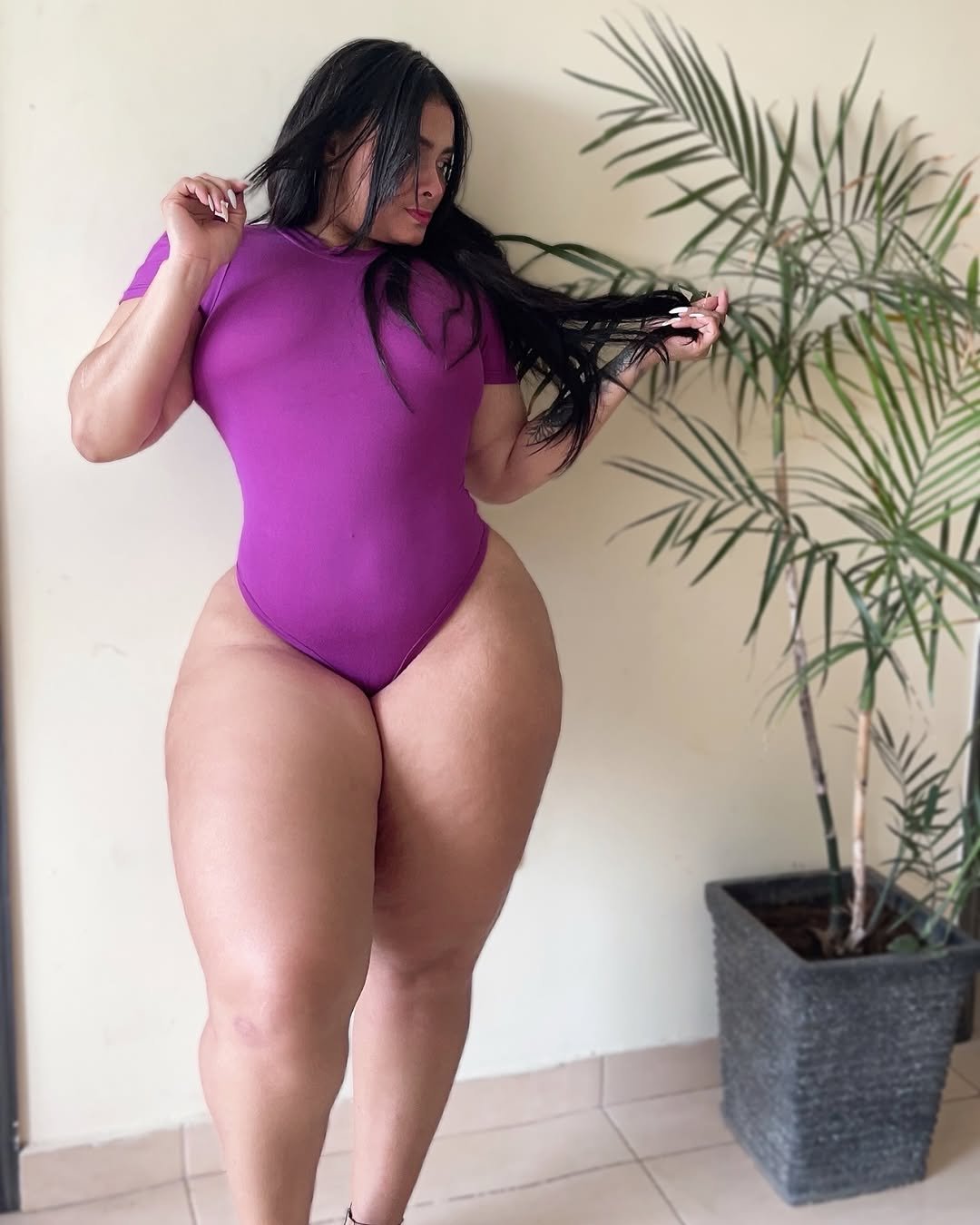 Carmen’s Massive Latina Booty Stealing The Show 7