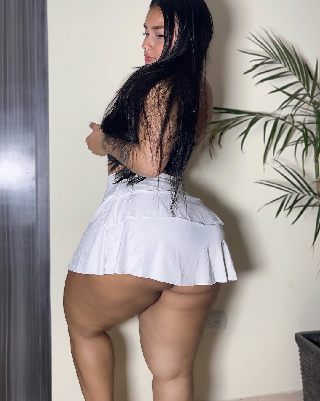 Carmen’s Massive Latina Booty Stealing The Show 13