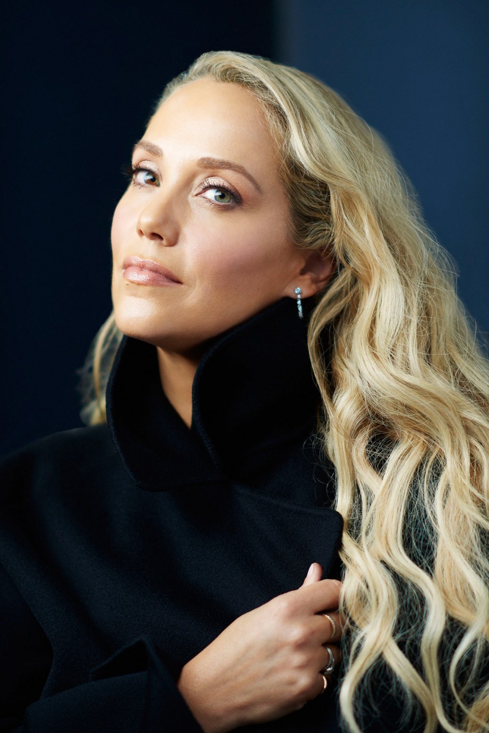 Elizabeth Berkley Reveals Her Sexy Forbidden Side 7