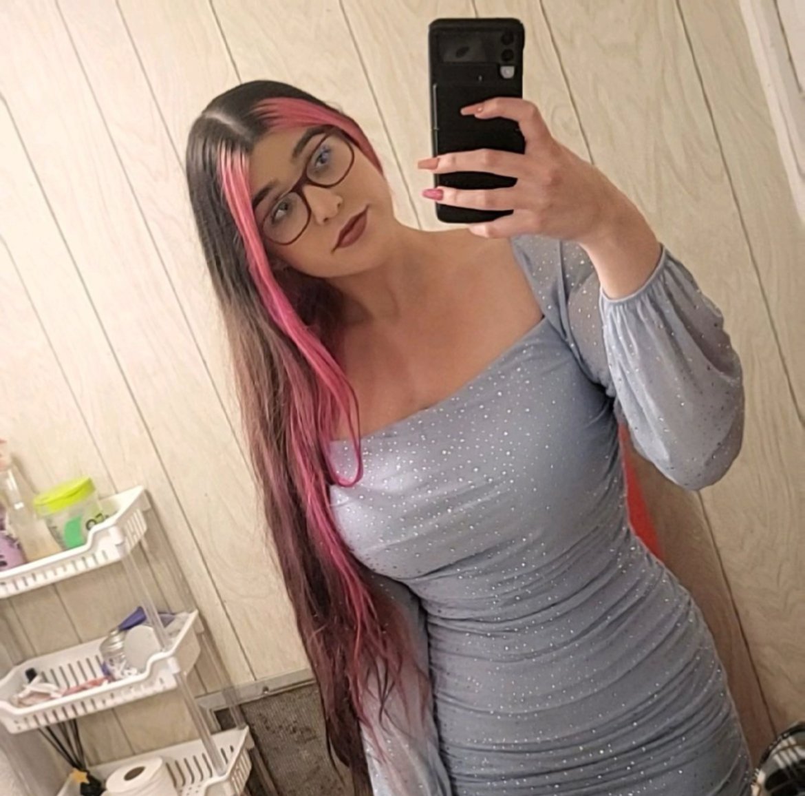 Busty Guatemalan Girl Showing Her Giant Natural Tits In Stunning Poses 1