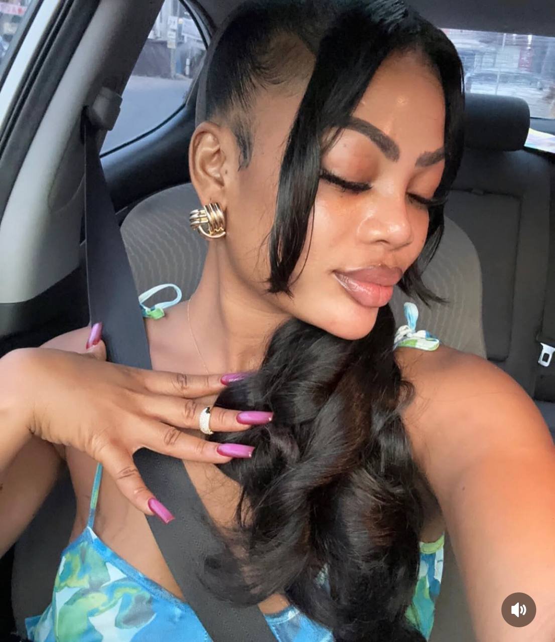 Ebony Latina CoCo Tweaking Her Naked Body Like A Goddess 6