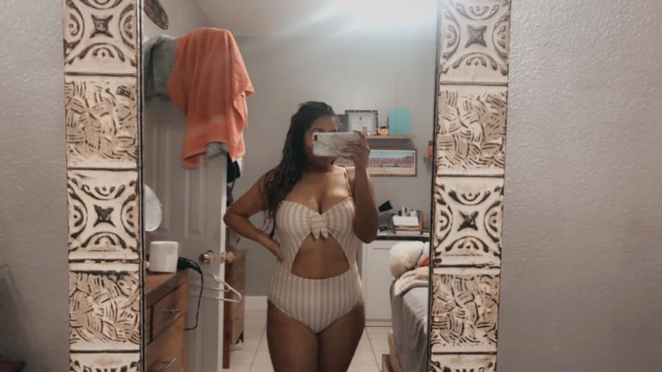 Gorgeous Chubby Latina Ex From ATX Showing Off In Hot Leaks 90