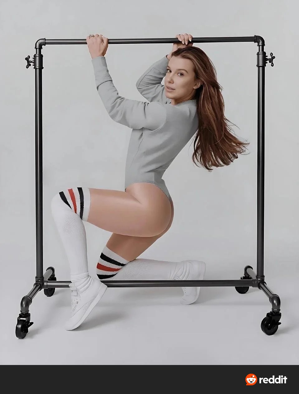 Sie hat die Kommentare auf ihrem Instagram-Profil begrenzt, was bedeutet, dass sie weiß, dass sie eine Menge Leute zum Lachen bringt 1