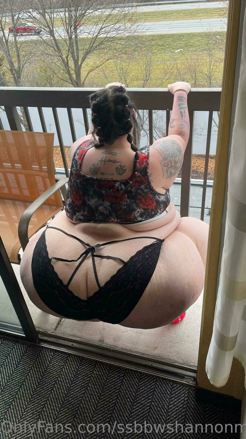 BBW & Buttlock Compilation — Big, Juicy, And So Ready To Bounce 7
