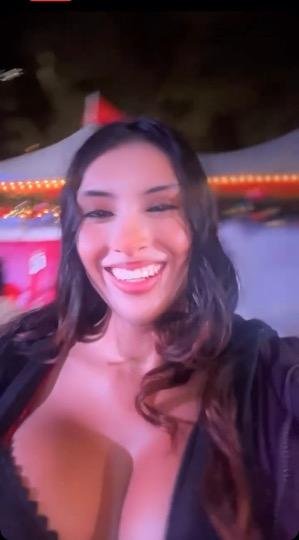 Busty 26-Year-Old Mexican Escort Gave Mind-Blowing Head, Doggy, And Sloppy 69 29