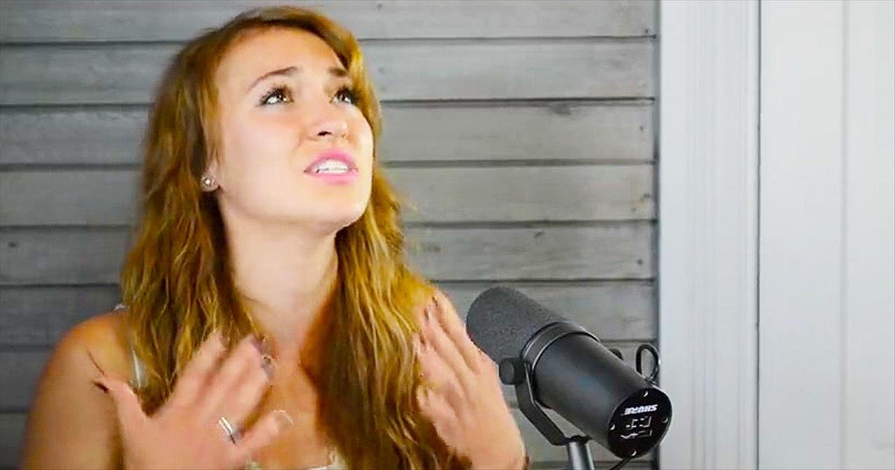 Leaked: Lauren Daigle Looking Hot As Hell And Covered In Cum 9