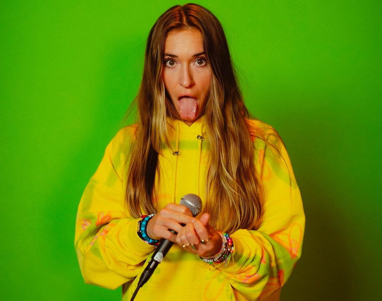 Leaked: Lauren Daigle Looking Hot As Hell And Covered In Cum 13