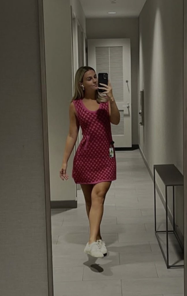 Barely Legal Slim Blonde Baddie Showing Off Her Body 4