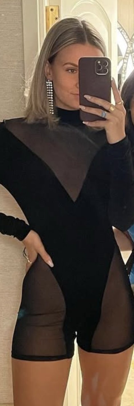 Barely Legal Slim Blonde Baddie Showing Off Her Body 12