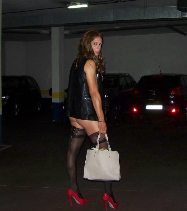 Belen In London — Would You Smash Or Pass That Trans Cutie? 4