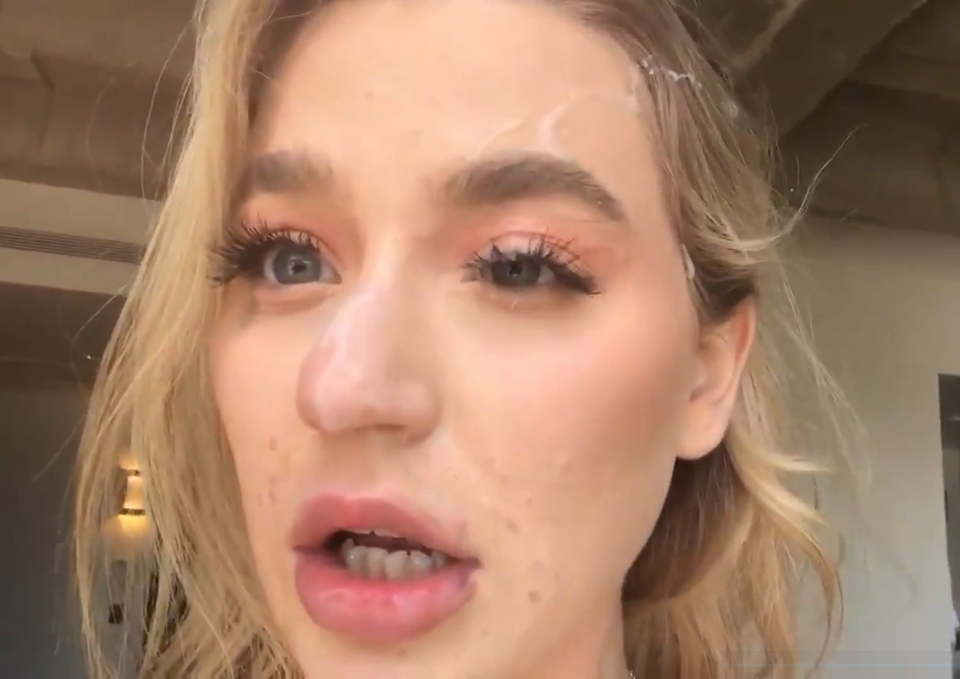 Street Hookers Getting Dirty In Broad Daylight 8