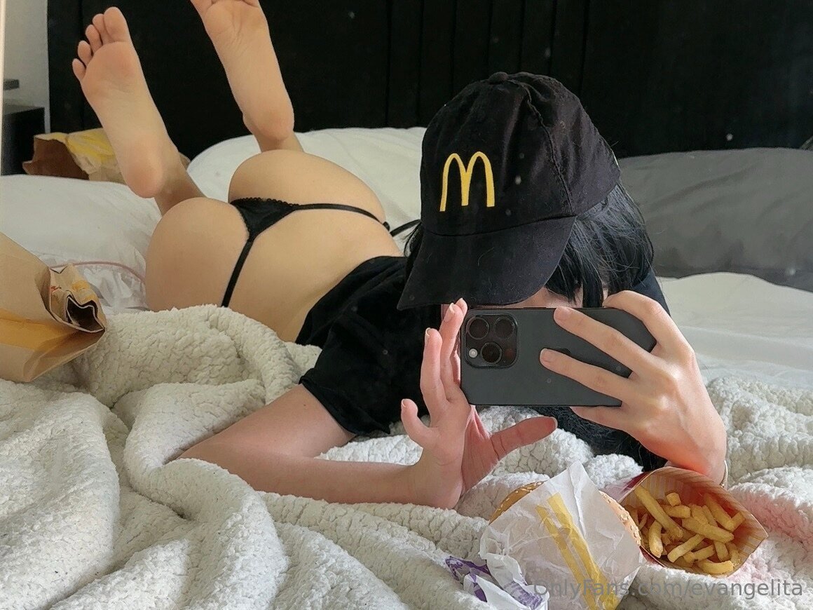 Novinha Nerd Gostosa 28