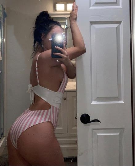 Young 21-Year-Old Latina Escort From Camarillo Serving Pure Temptation 4