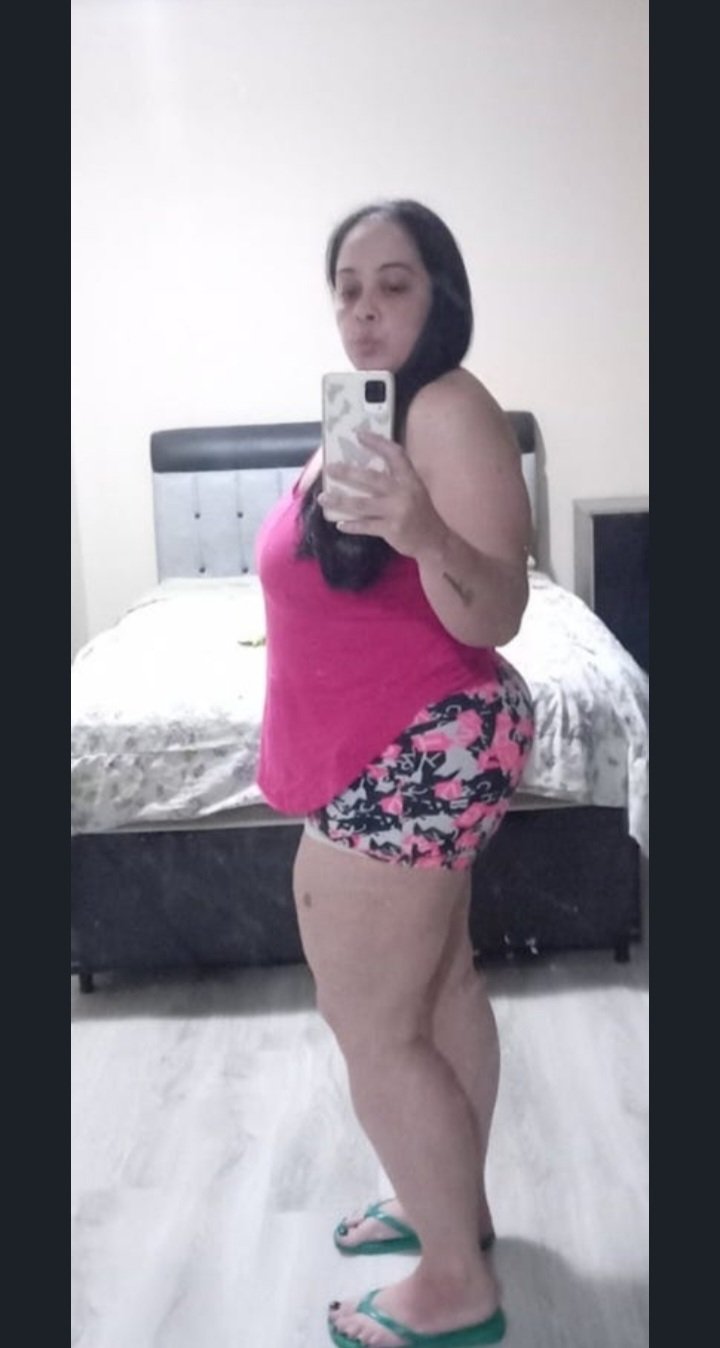 Chubby Babe Bringing All The Curves And Confidence 5