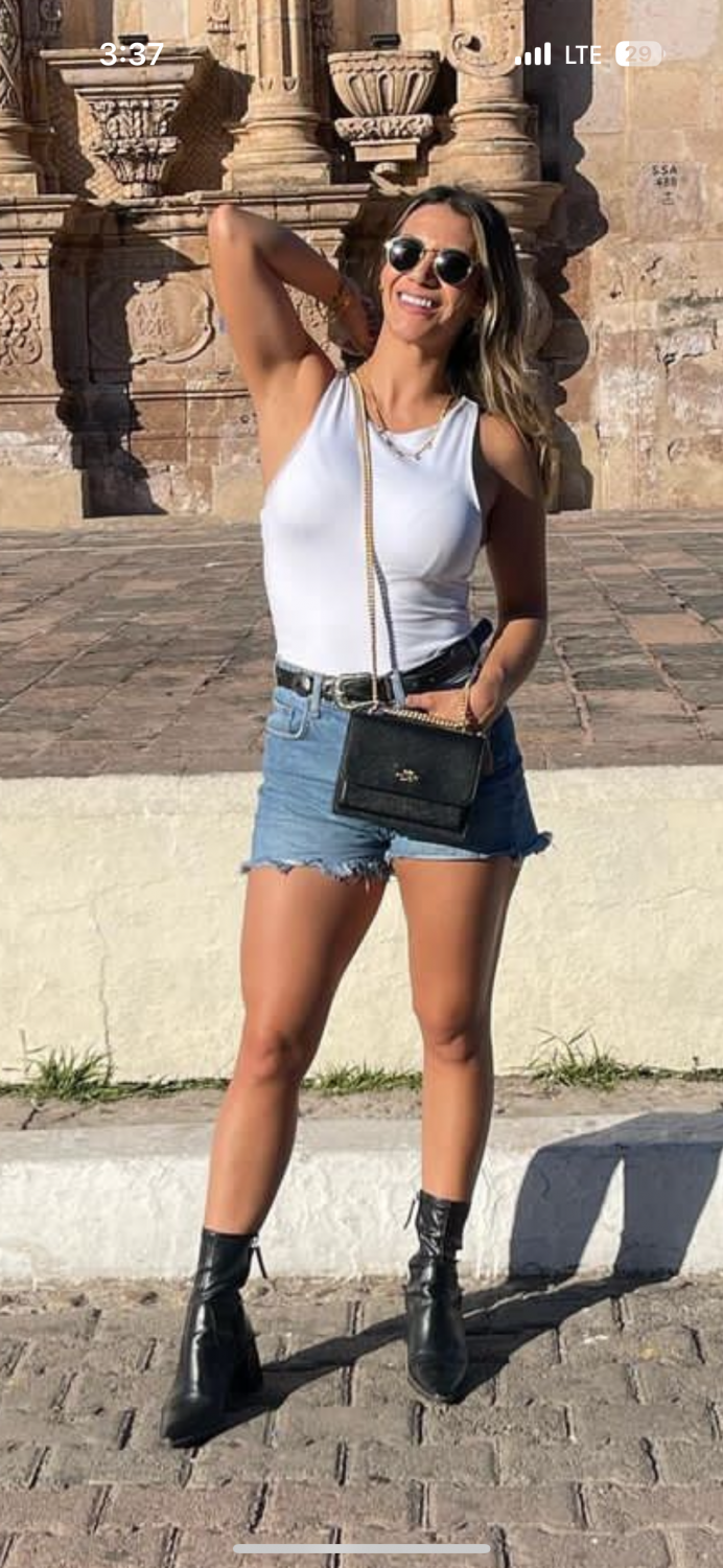 Mexican Sweetheart Karen Turns Into A Nasty Whore 5