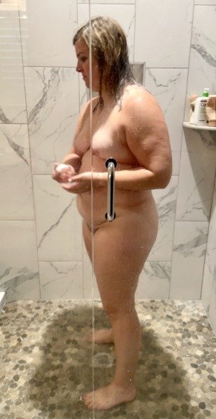 Amateur Wives And Girlfriends Sharing Their Wildest Moments 4