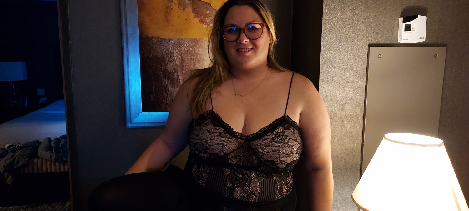 Married BBW Neighbor Poses In Sexy Black Lingerie 34