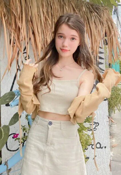 Jessica Areeya Moss — Full Wild UK-Thai Collection ???? 45