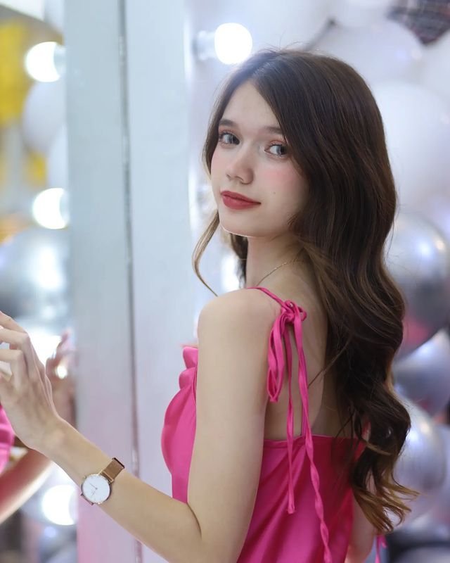 Jessica Areeya Moss — Full Wild UK-Thai Collection ???? 64