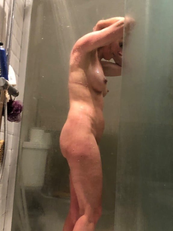Blond MILF Caught Naked In The Shower Looking Deliciously Tempting 13
