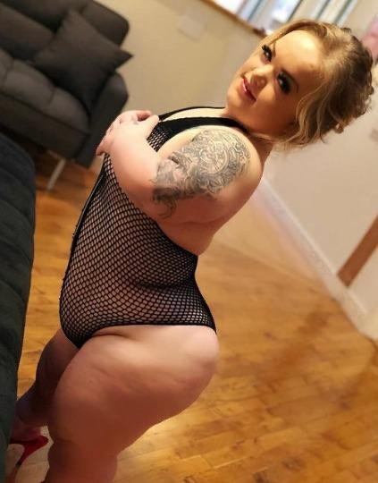 Blonde Escort In San Francisco Tries BBC But Can’t Handle The Thickness 4