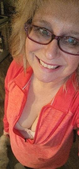 MILF Glenda From Edmonton Exposed As The Ultimate Naughty Webslut 18
