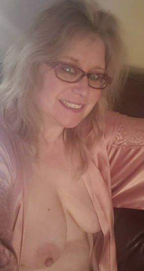 MILF Glenda From Edmonton Exposed As The Ultimate Naughty Webslut 27