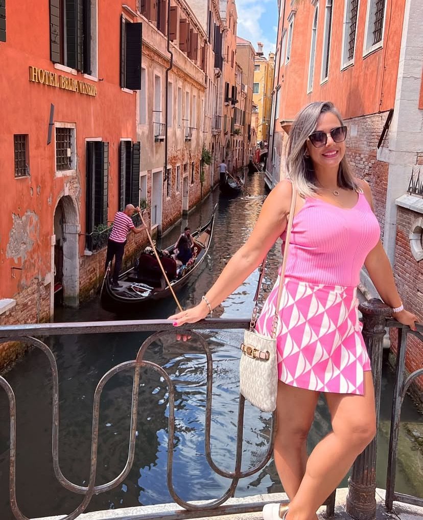 Caught Creeping On My Slutty Mom — Bikini, Big Ass, Pure MILF Energy 14