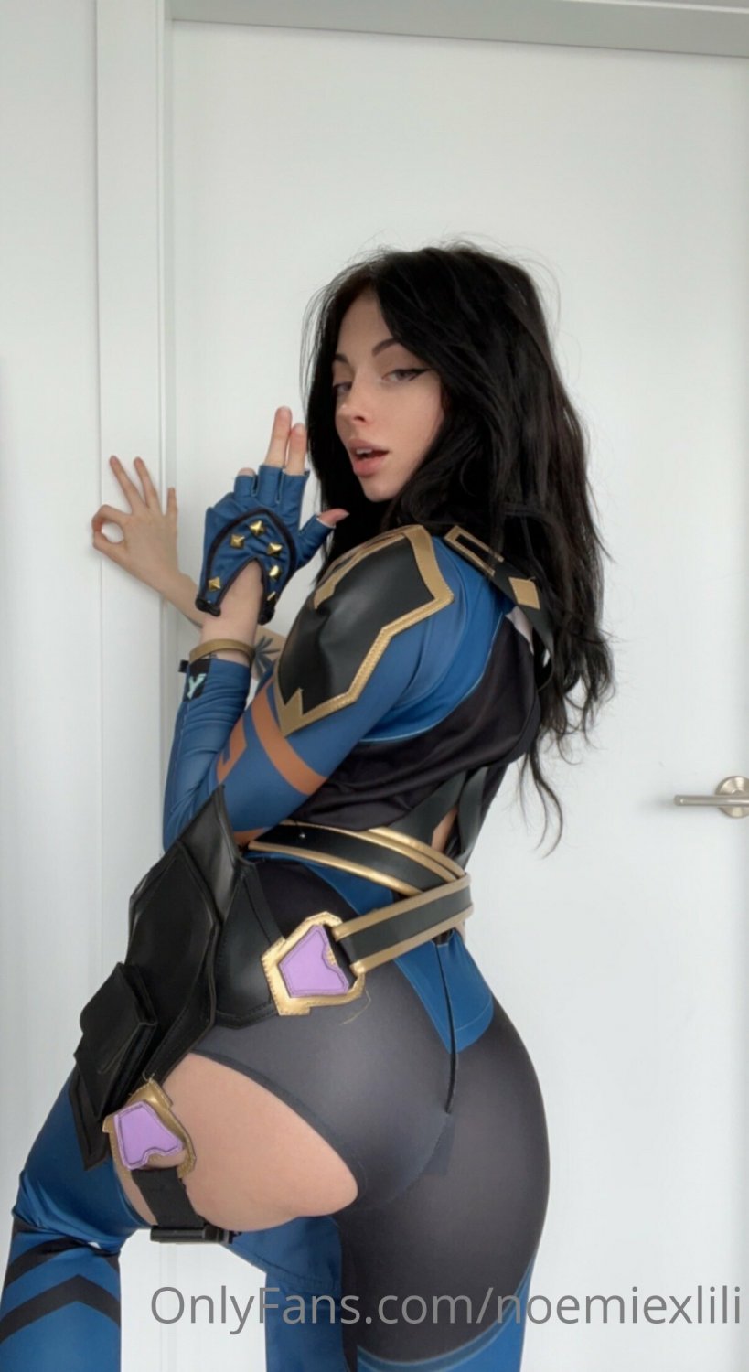 エモ・ベイブ・ベンズ・オーバー・アンド・テイクス・イット・ディープ・フォア・ザット・ハードコア・アナル・ラブ 48