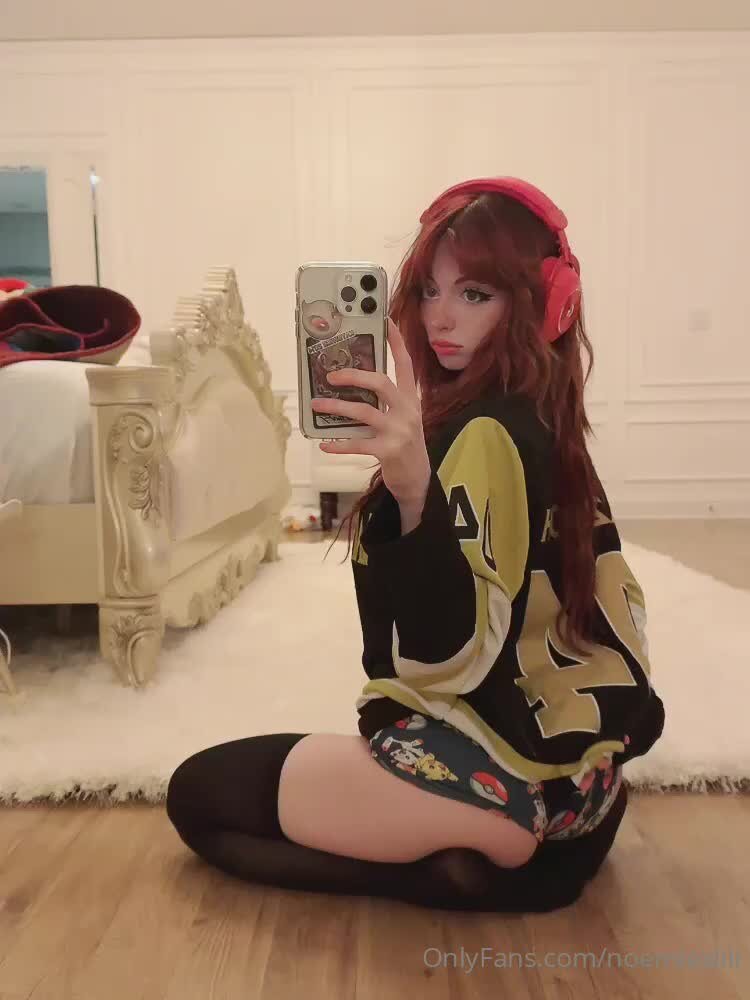 エモ・ベイブ・ベンズ・オーバー・アンド・テイクス・イット・ディープ・フォア・ザット・ハードコア・アナル・ラブ 71