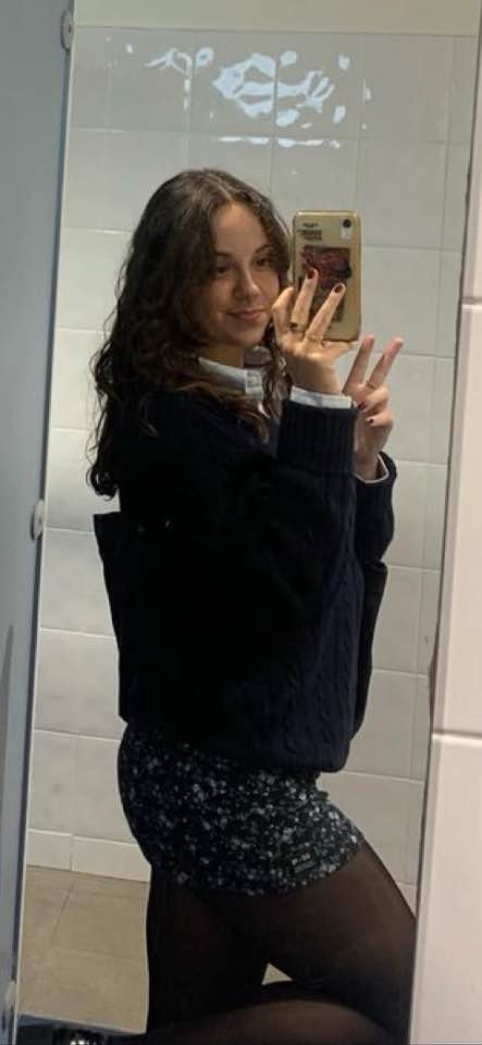 デリシャス・カレッジ・スラット・アリー — ウェット、タイト、アンド・ベッギング・フォア・アクション 7