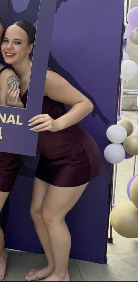 デリシャス・カレッジ・スラット・アリー — ウェット、タイト、アンド・ベッギング・フォア・アクション 18