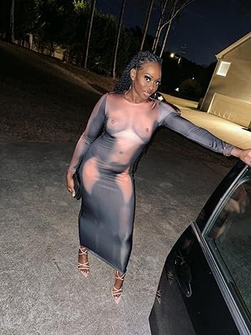 Dış Mekanda İnsanları Alay Eden Anahat Elbiseleri 31