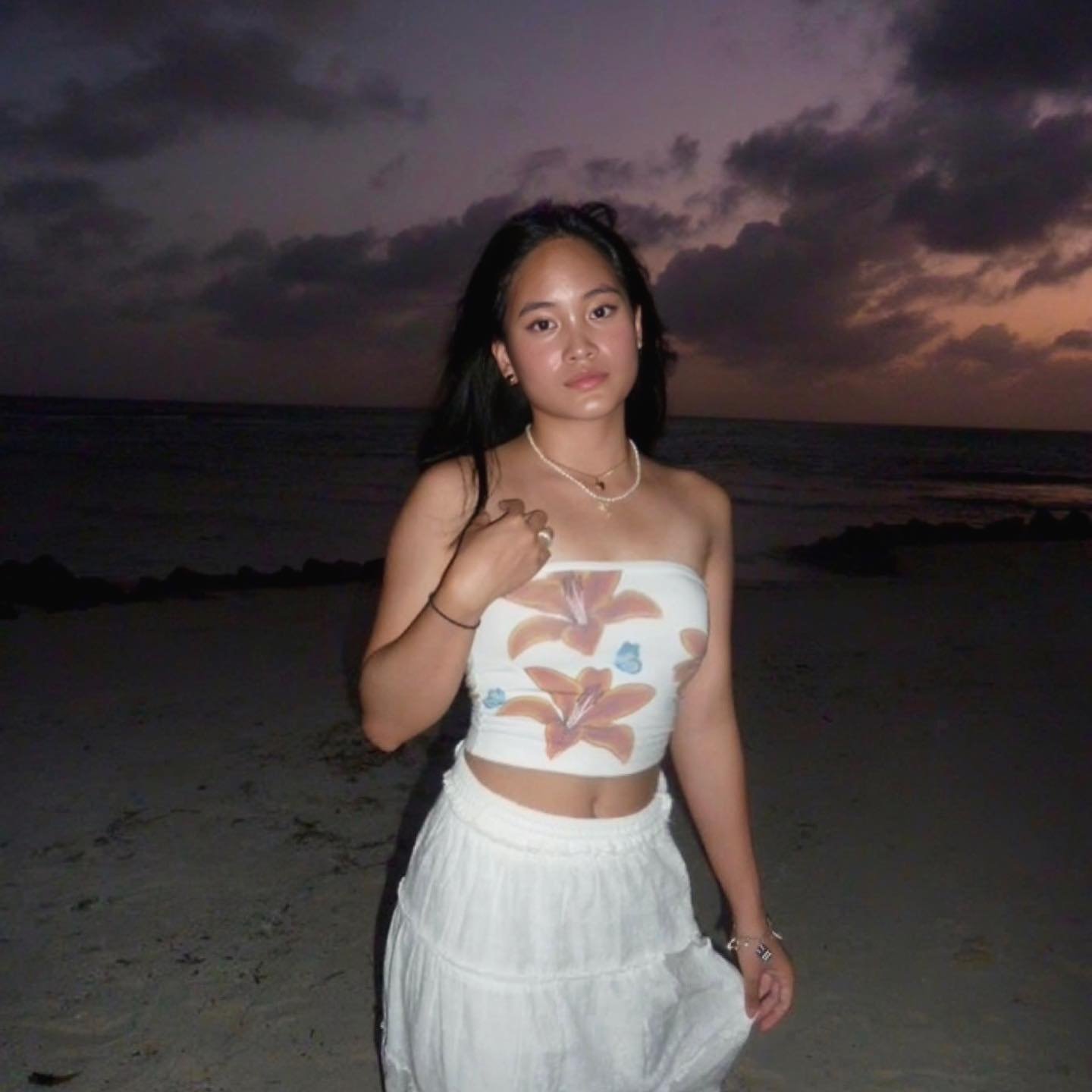 Mini Oriental Bitch su Instagram 4
