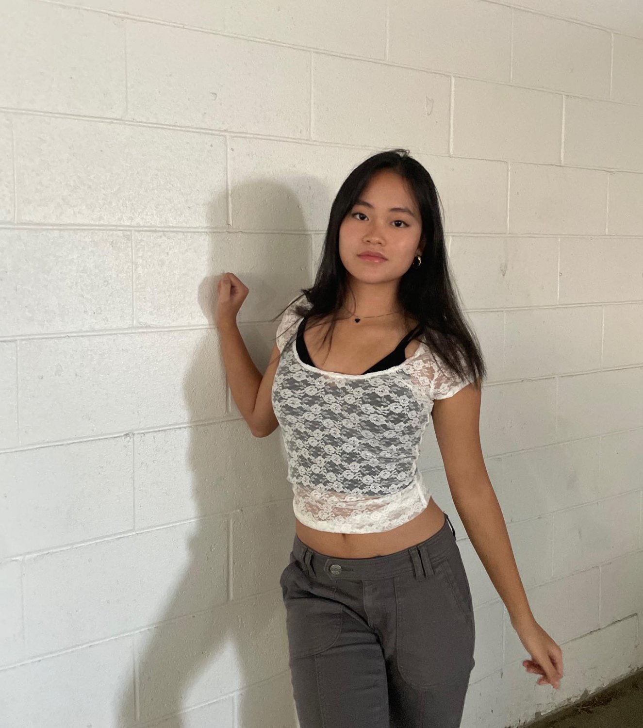Mini Oriental Bitch su Instagram 6