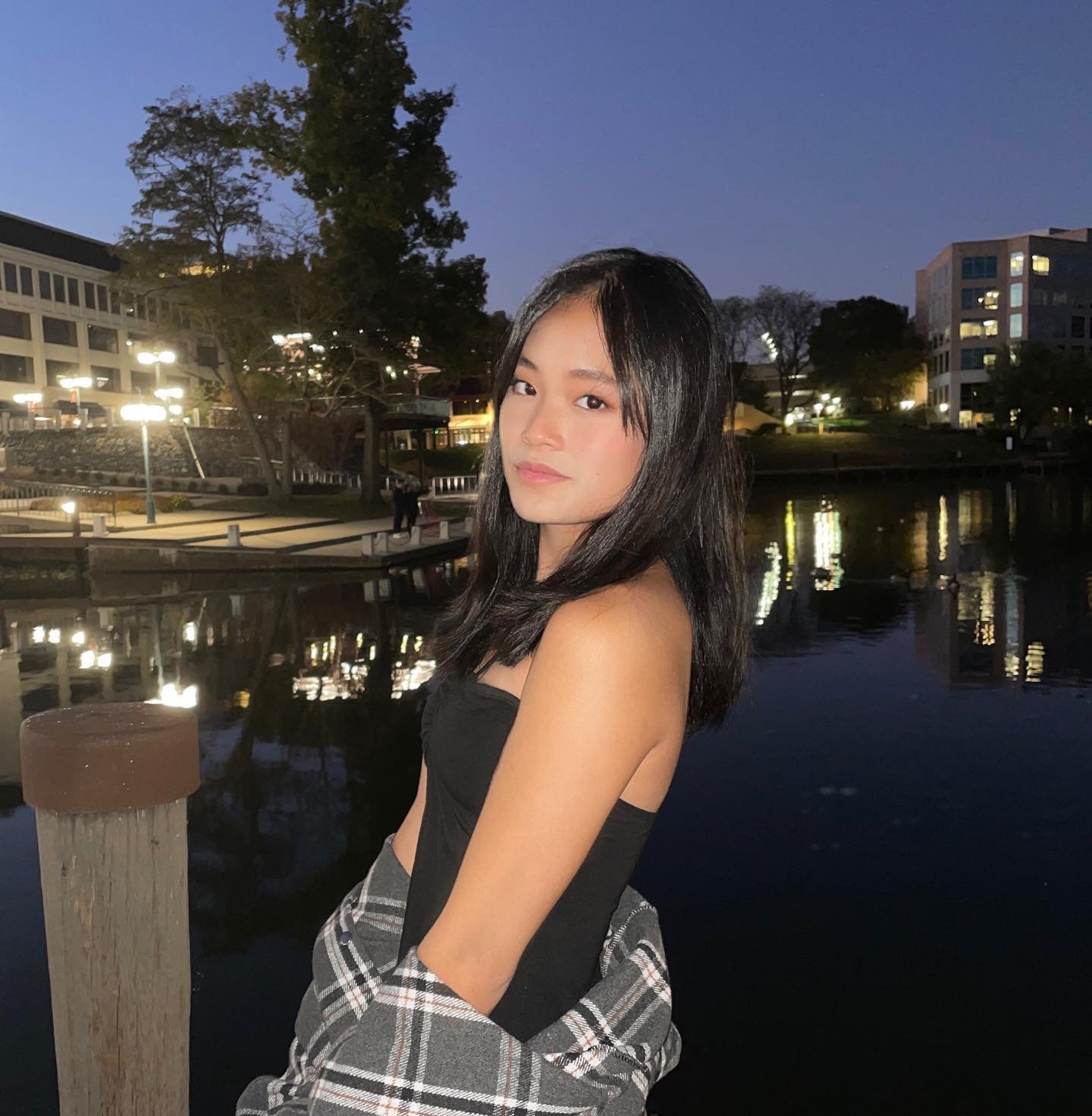 Mini Oriental Bitch su Instagram 10