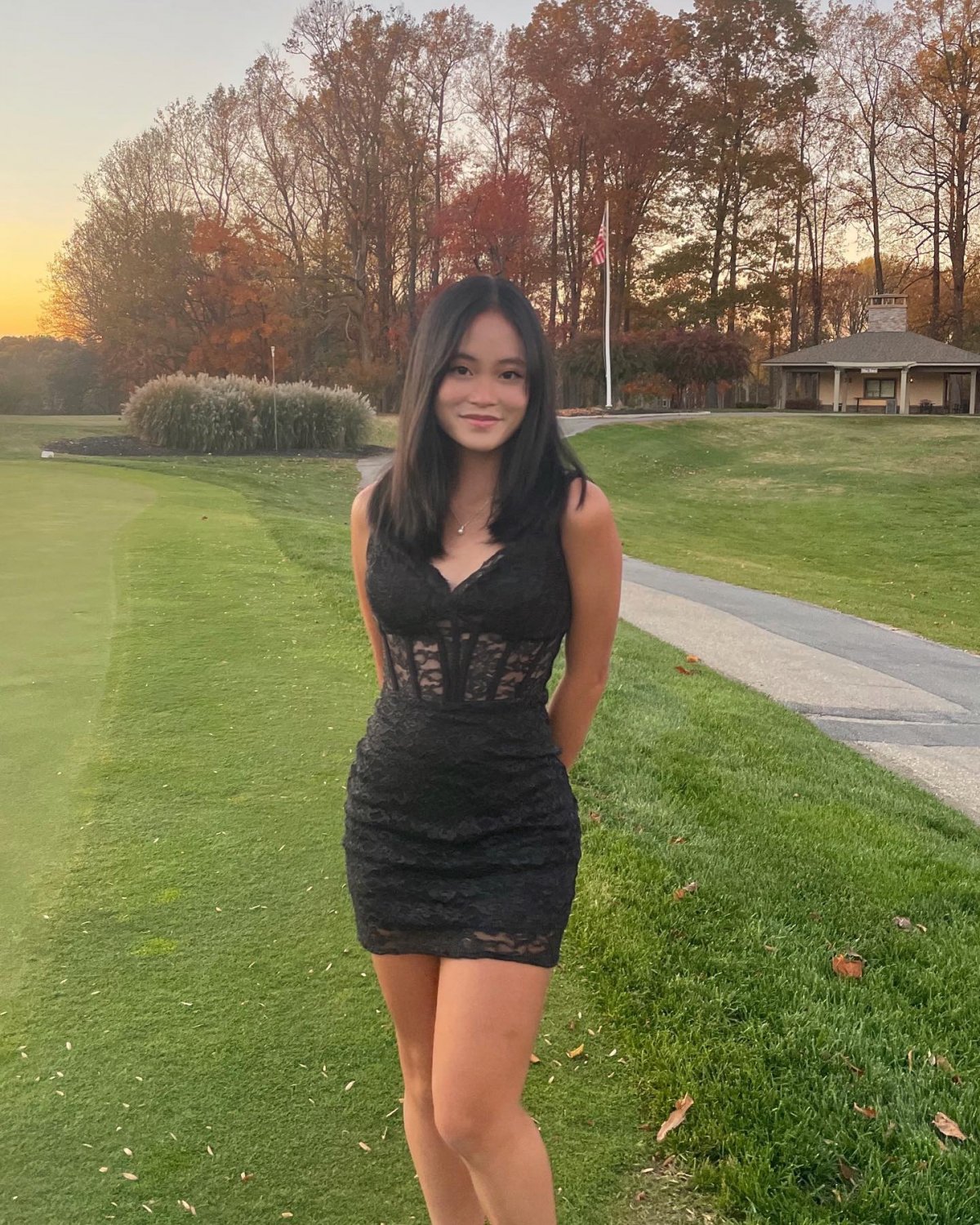 Mini Oriental Bitch su Instagram 20