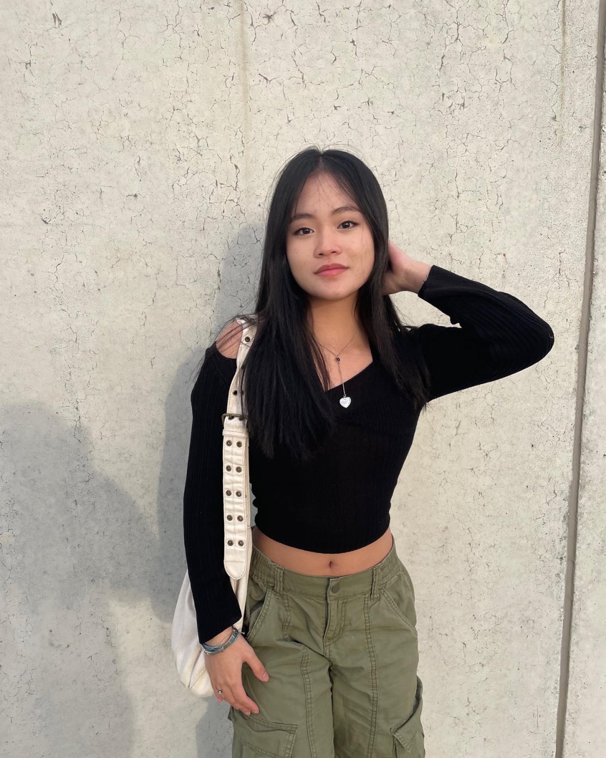 Mini Oriental Bitch su Instagram 47