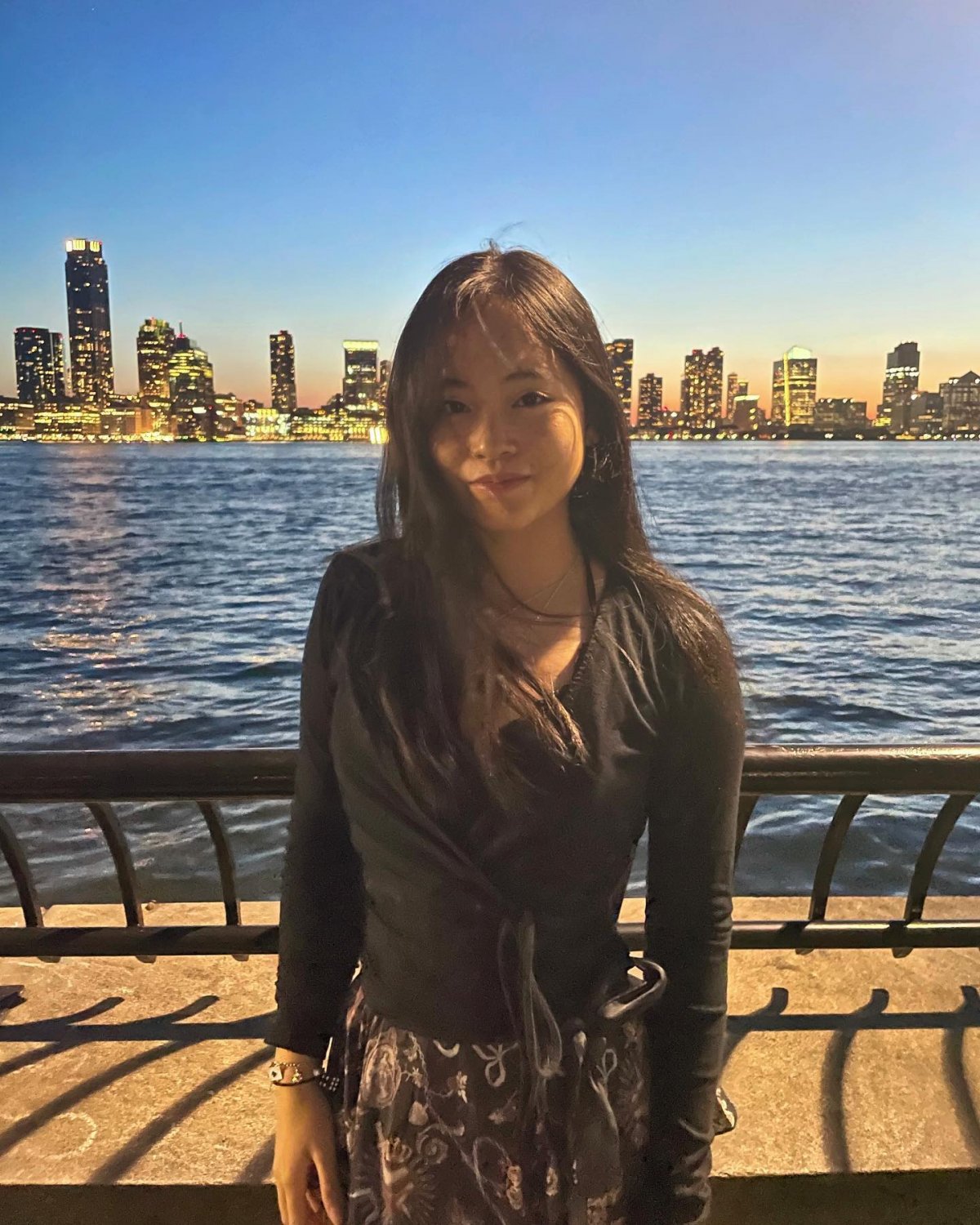 Mini Oriental Bitch su Instagram 52
