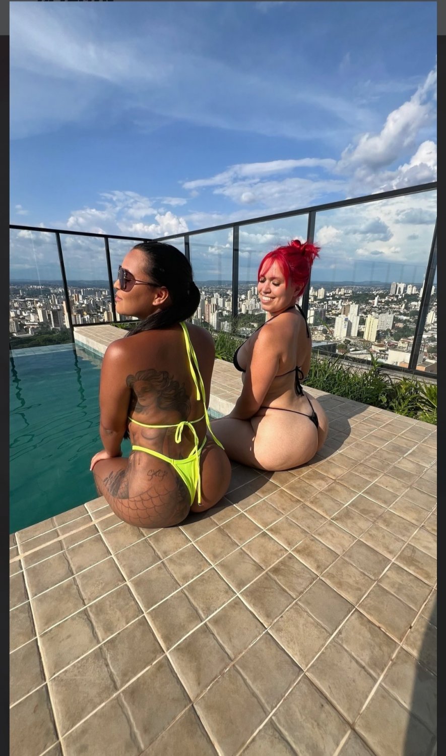 ベータ・ベイブ・レディー・トゥ・サブミット・アンド・プリーズ・イン・エブリ・ノーティー・ウェイ 16