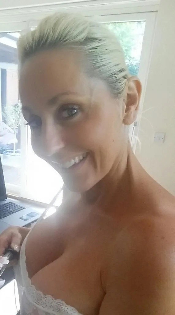 52-Year-Old Blonde MILF Proves She’s Still a Fucking Goddess 4