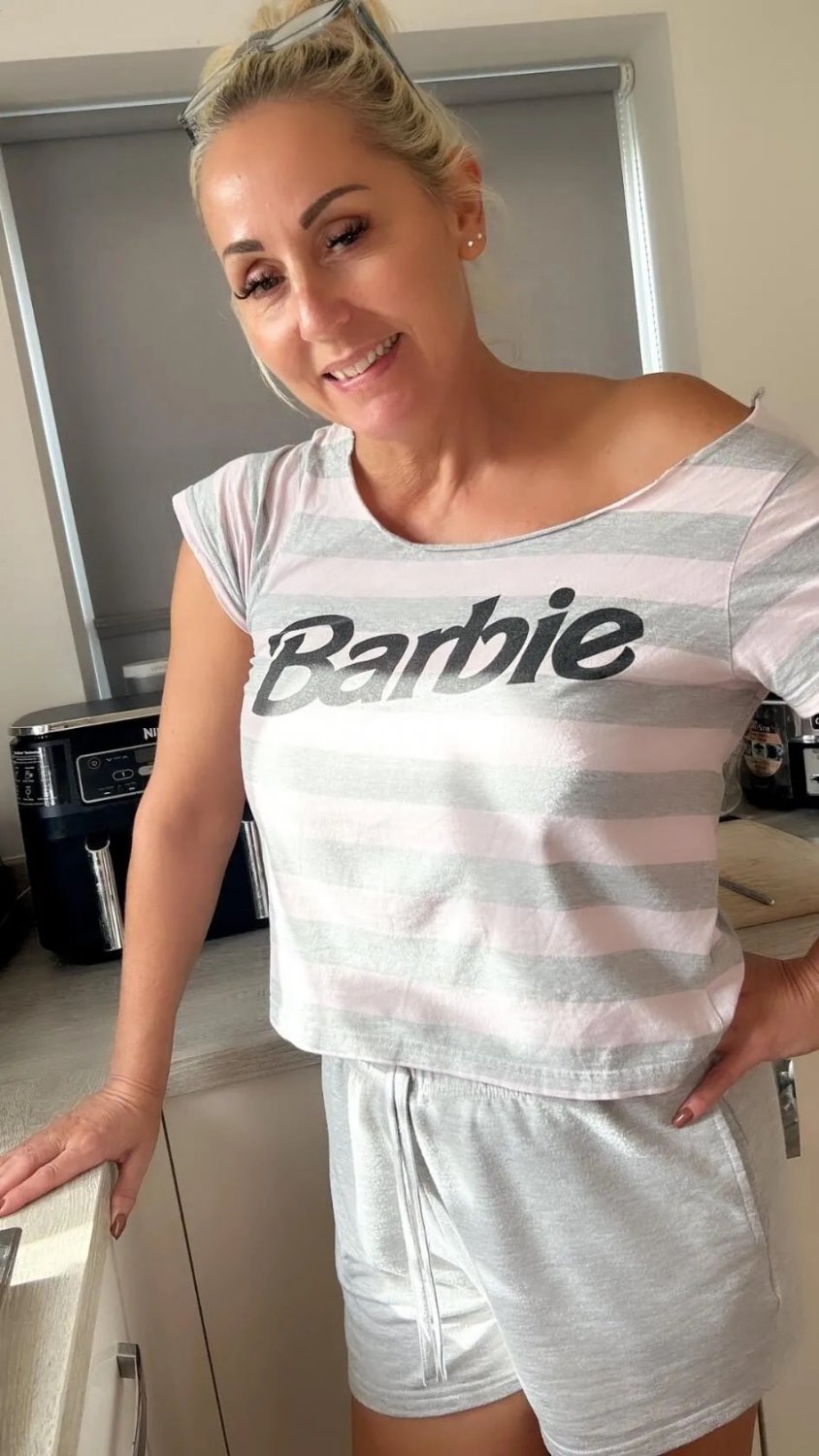 52-Year-Old Blonde MILF Proves She’s Still a Fucking Goddess 17