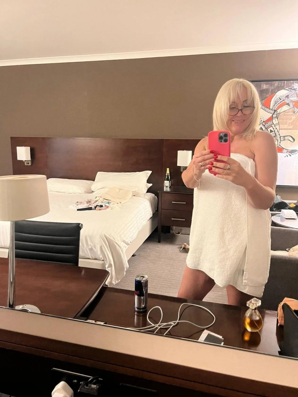 52-Year-Old Blonde MILF Proves She’s Still a Fucking Goddess 20