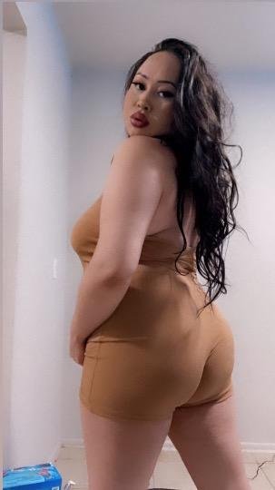 27 años de edad chino escolta en Pinole CA 23